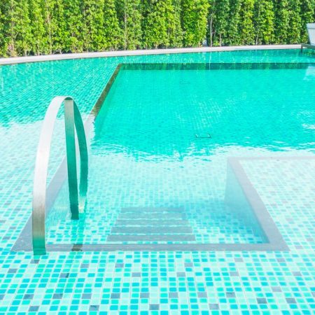 swimming-pool_1203-3486